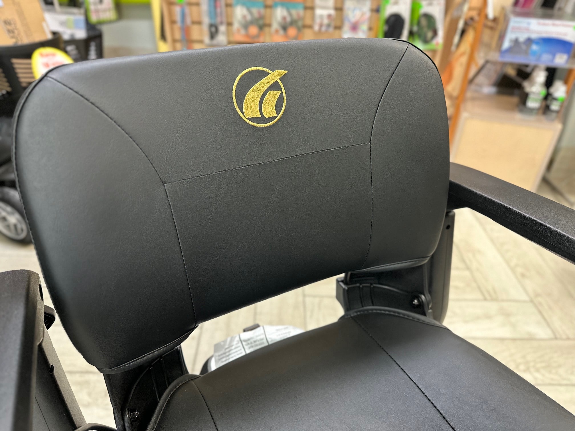 Lite Rider Envy Power Chair by Golden Technologies